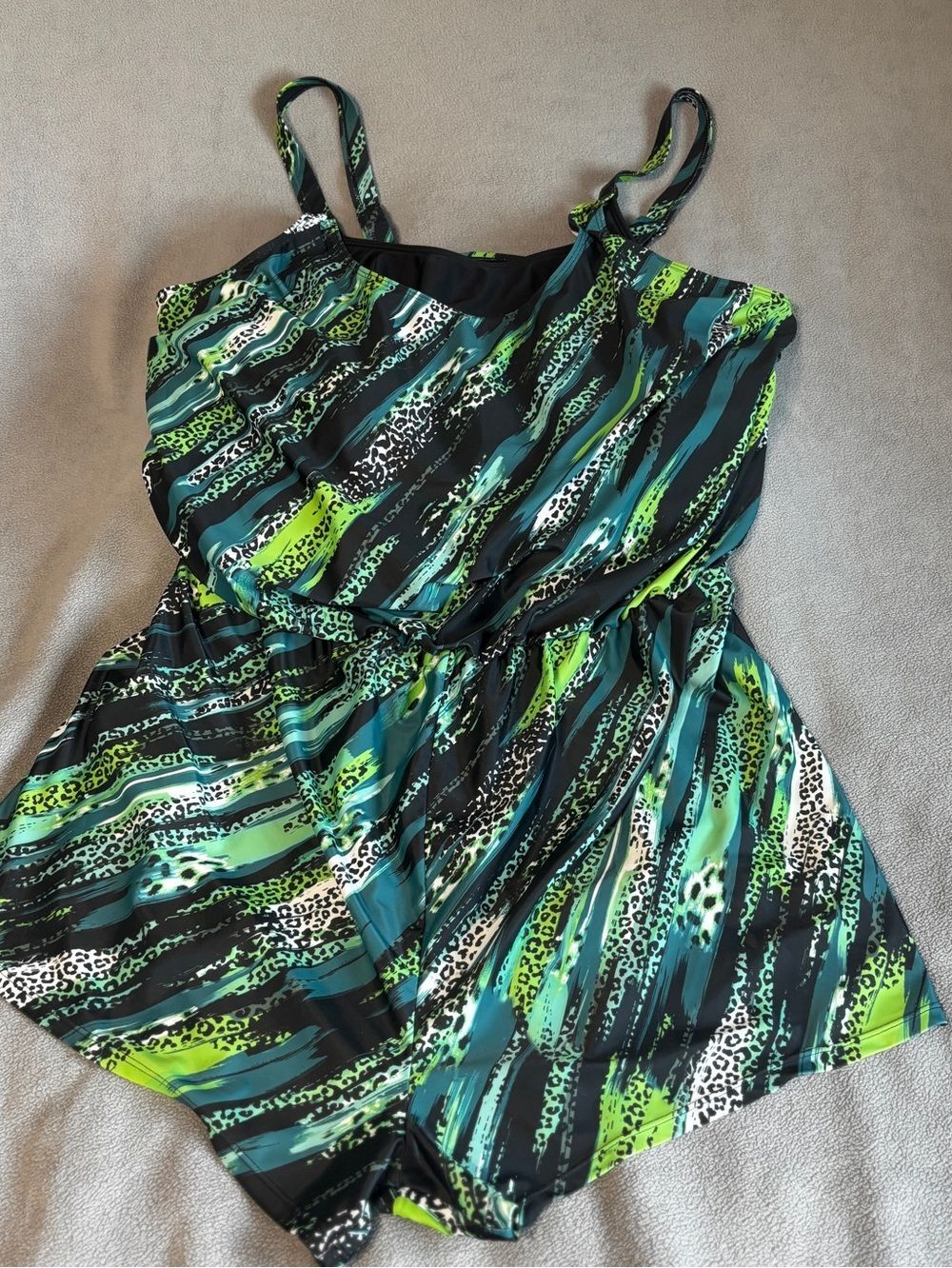 Summer Mae Blouson Romper Shorts Swimsuit Plus size 2X -no tag